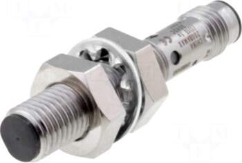 OMRON Sensor: inductive | Output conf: