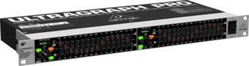 Behringer FBQ1502 audio equalizer