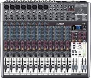 Behringer XENYX X2222USB 22 channels