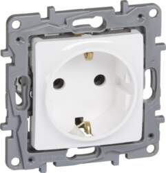 German standard 2P+E socket outlet without