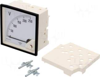 LUMEL Voltmeter | on panel |