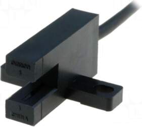 OMRON Sensor: photoelectric | Range: 5mm