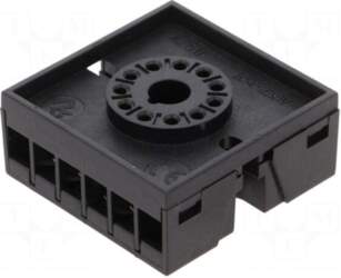 LOVATO ELECTRIC Relays accessories: socket |