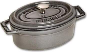 Mini cast iron oval pot Staub
