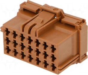 TE Connectivity Connector: wire-wire | plug