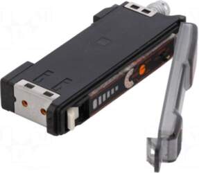 OMRON Sensor: optical fiber amplifier |