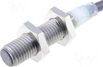 OMRON Sensor: inductive | Output conf: