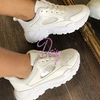 Baltas botes