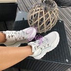 Baltas augstās botes