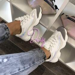 Baltas botes