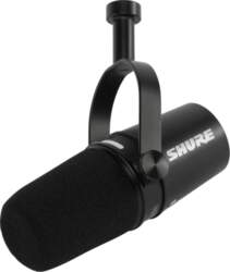 Shure MV7+ melns