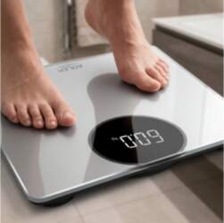 Electronic bathroom scale Adler AD 8175