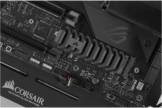 SSD    2TB CORSAIR  M.2  PCI-E