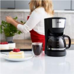 MPM MKW-12 Drip coffee maker Black