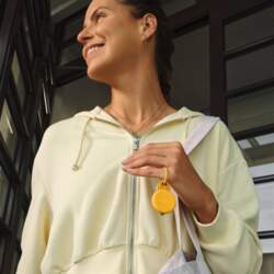 Chipolo LOOP – Rechargeable Bluetooth Tracker