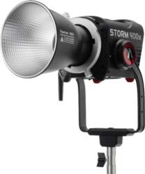 Aputure Storm 400x