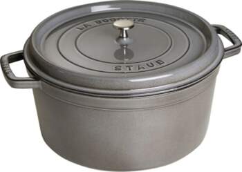 Cast iron pot round Staub -