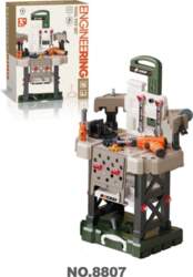 ... DIY Workshop with Screwdriver 78el