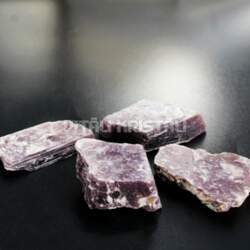 Lepidolīts 4 - 6 cm 1