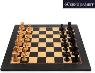 The Queen`s Gambit Official Chess Set