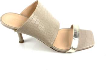 Marccain 40