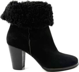 UGG 39