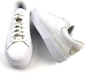 NIKE 42 1/2
