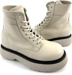 STEVE MADDEN 37