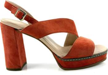 MARCCAIN 40