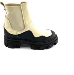 Steve Madden 38