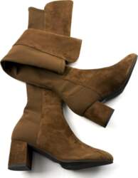 STUART WEITZMAN 37