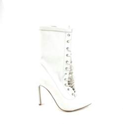 Steve Madden 37