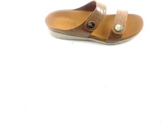 STRIVE CLARA 41 1/2