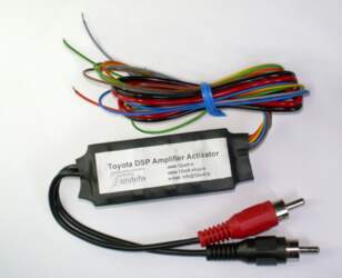Unitehs Subaru (2014) radio replacement interface