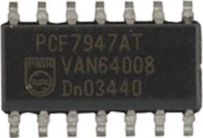 PCF7947 transponder (Philips).
