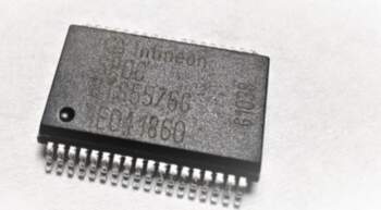 BTS5576 power controller with SPI.