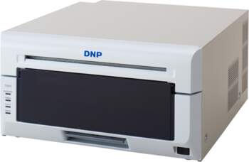 DNP DS820 photo printer
