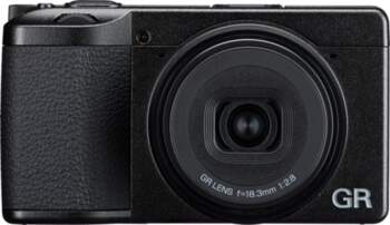Ricoh GR IV