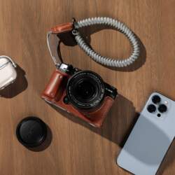 SmallRig 4880 Camera Leather Half Case