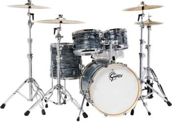 Shell set Renown Maple Silver Oyster