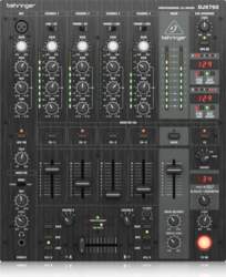 Behringer DJX750