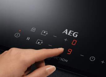 AEG IKB32300CB