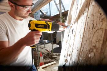 Stanley 2000 W