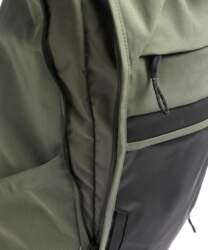 Mugursoma Thule Paramount 3204730, 18L