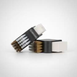 LOWA TRIANGLE BRUSH
