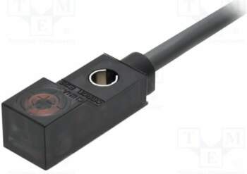 OMRON Sensor: inductive; 0÷2.5mm; PNP