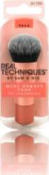 Real Techniques Mini Expert Face Brush