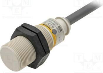 OMRON Sensor: inductive; OUT: PNP /