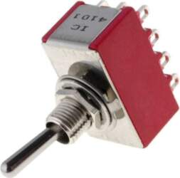 IC SWITCHES Switch: toggle; Pos: 2