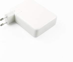 DCS ApS 140W USB-C Universal Power